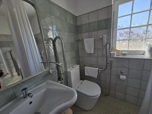 ad5af68e-129c-41f2-b416-e27fe7ab652e